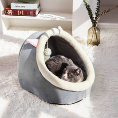 Cozy Semi-Closed Cat Nest